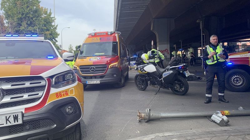 Atropella a una mujer de gravedad en la Avenida de la Albufera y se da ...