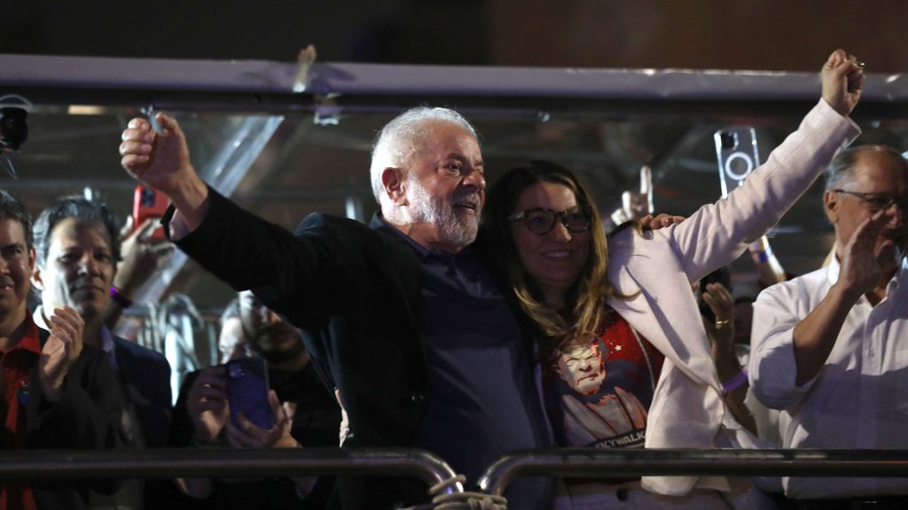 Lula da Silva gana las elecciones en Brasil aunque tendrá que enfrentarse en segunda vuelta a Jair Bolsonaro