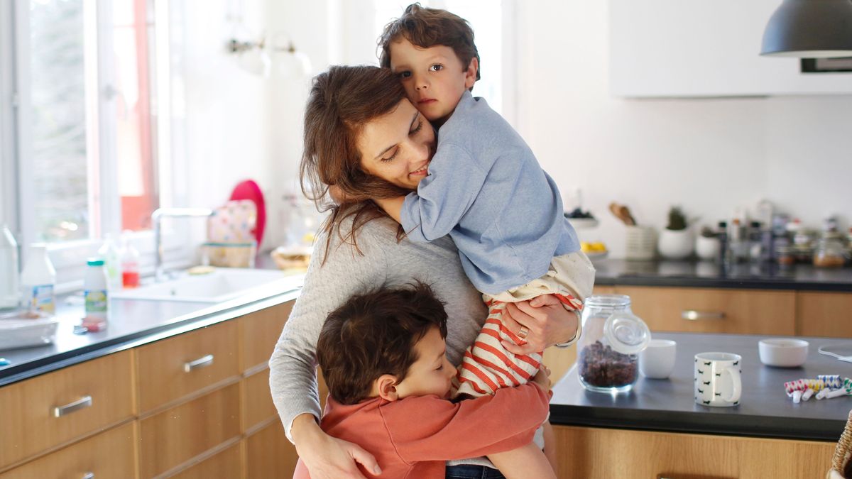 Los nuevos derechos que tendrán las familias monoparentales con dos hijos al ser consideradas numerosas