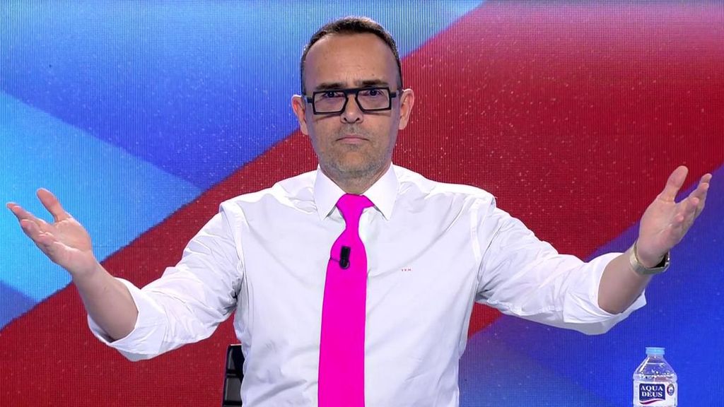 Cómo subir la audiencia de televisión como 'Todo es mentira', según  Emiliano García-Page: las corbatas de Risto