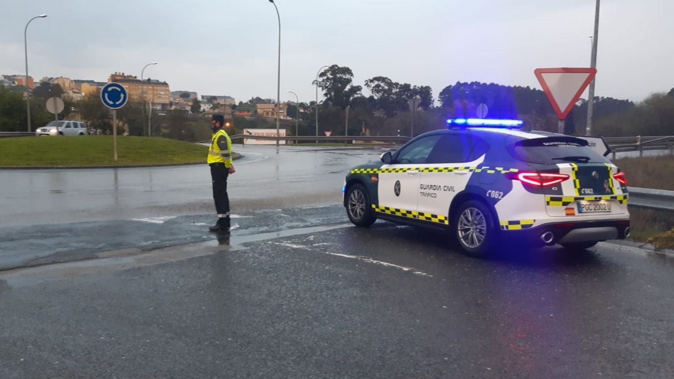 They investigate two motorcyclists who were traveling at more than 200 km / h on the A-6