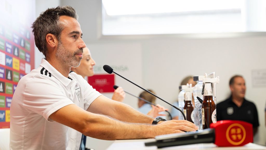 "Estoy muy ilusionado con mis jugadoras, ahora reina la armonía": Jorge Vilda ya se olvida de 'Las 15'
