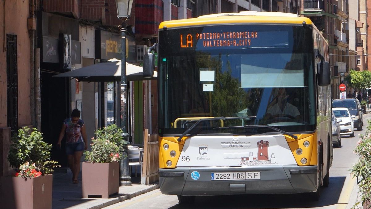 Los autobuses de Paterna también serán gratuitos para los menores de 30 años Los autobuses de Paterna también serán gratuitos para los menores de 30 años