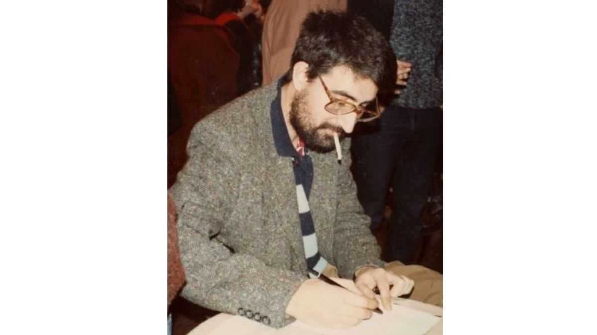 Muere el dibujante Juanito Mediavilla, icono de la contracultura y cocreador de 'Makoki' Muere el dibujante Juanito Mediavilla, icono de la contracultura y cocreador de 'Makoki'