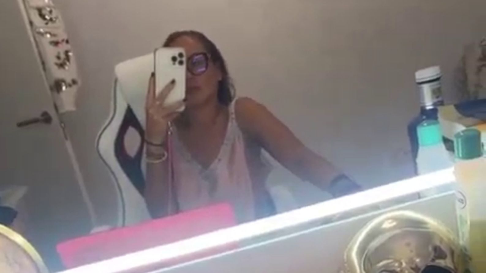 Rocío Flores enseña una desconocida parte de su casa