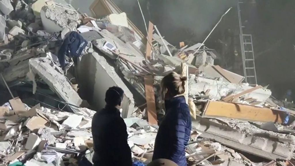 Un nuevo bombardeo ruso en Zaporiyia se salda con 17 personas muertas y 49 heridos