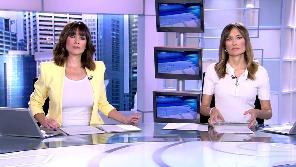 Con Arancha Morales y Leticia Iglesias Informativos Telecinco 2022 Matinal 10/10/2022