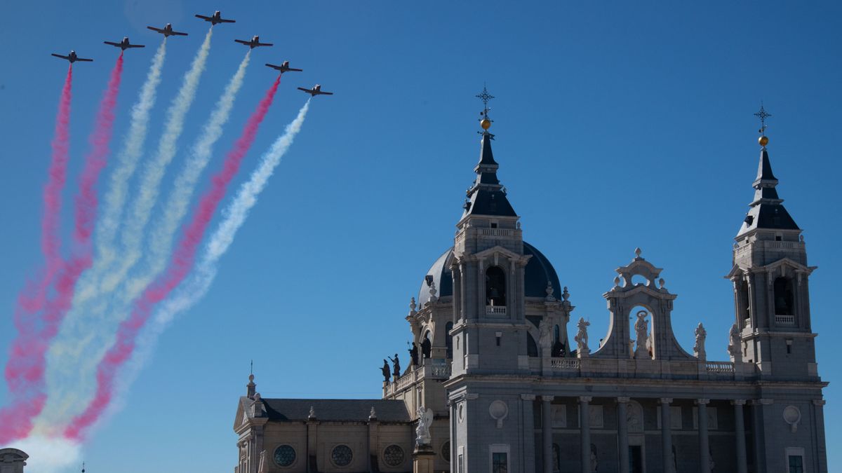 Cielo despejado durante uno de los actos del 12 de octubre Cielo despejado durante uno de los actos del 12 de octubre