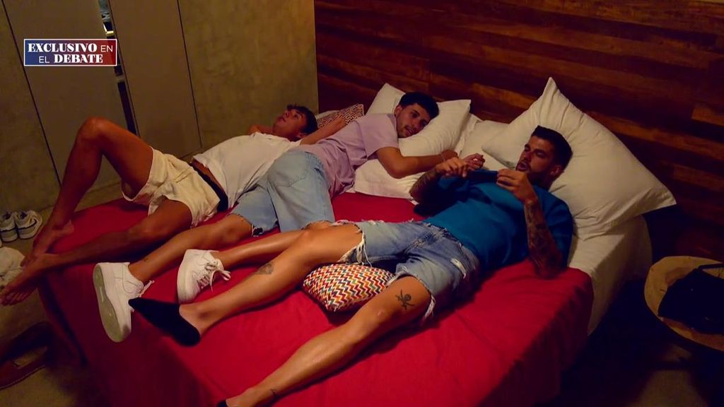 Los chicos en Villa Paraíso