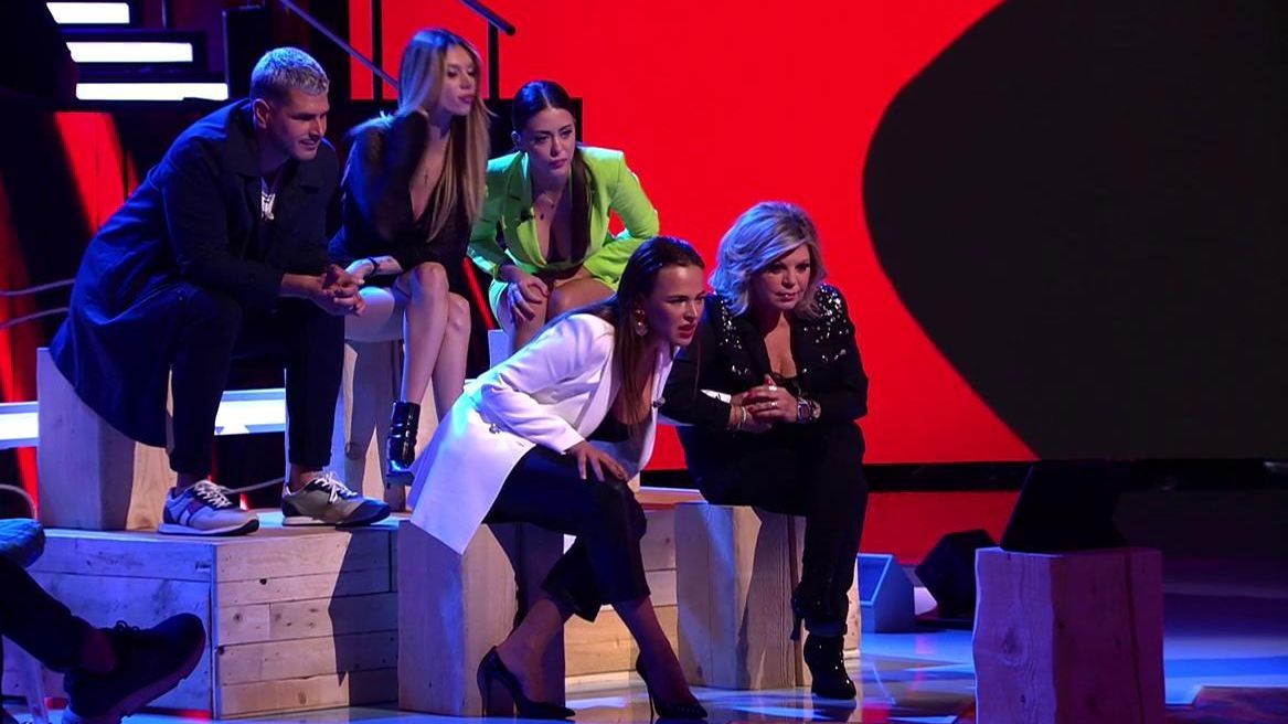 Los colaboradores en la hoguera