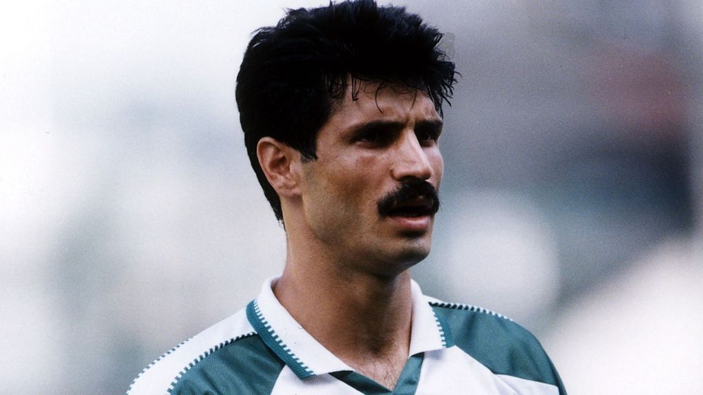 Ali Daei, leyenda del fútbol de Irán, contra el régimen y su opresión: "¿Cuál es el pecado de estas mujeres?"