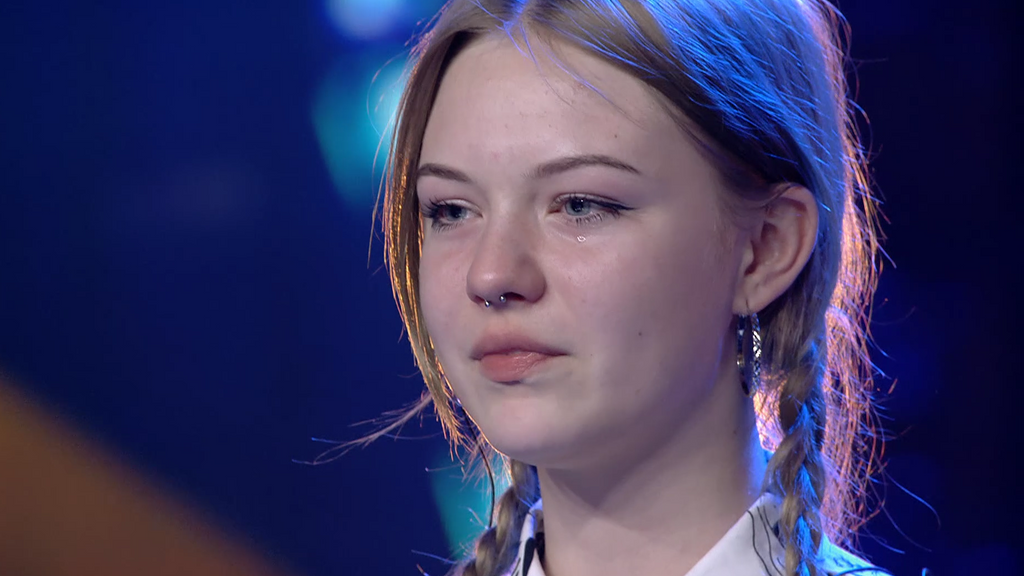 Angelina, la niña que logró escapar de la guerra de Ucrania, emociona a todos con su actuación: "No hay barbarie que pueda con el talento"