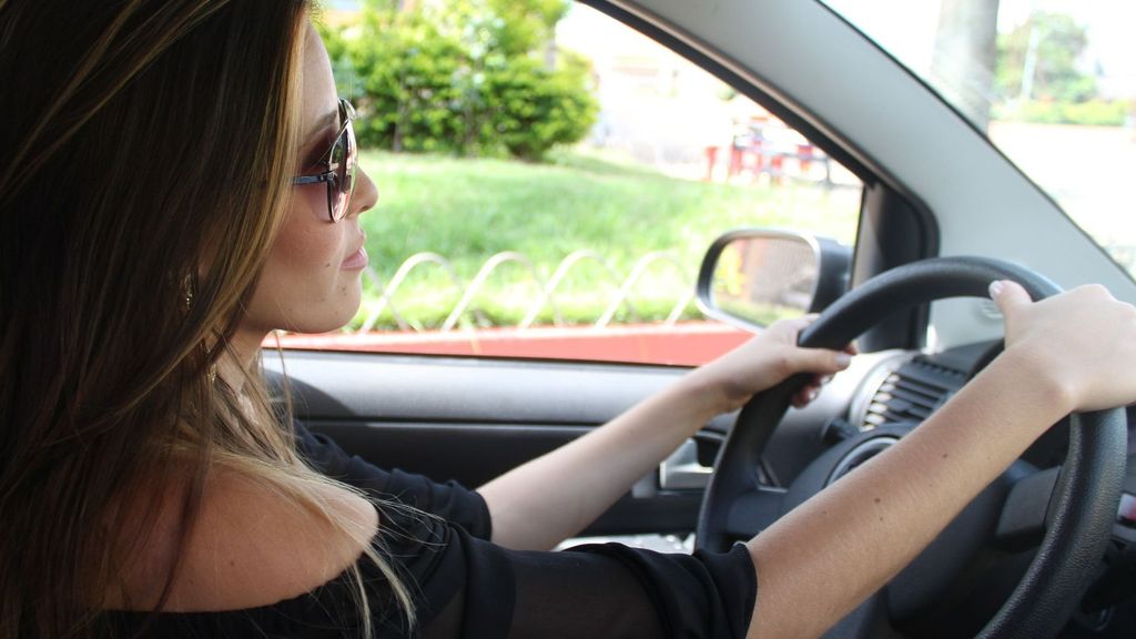 Hasta 100 euros de multa por los comentarios sexistas al volante: la iniciativa de San Fernando