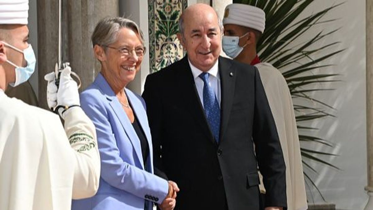 La primera ministra francesa, Elisabeth Borne, en Argelia