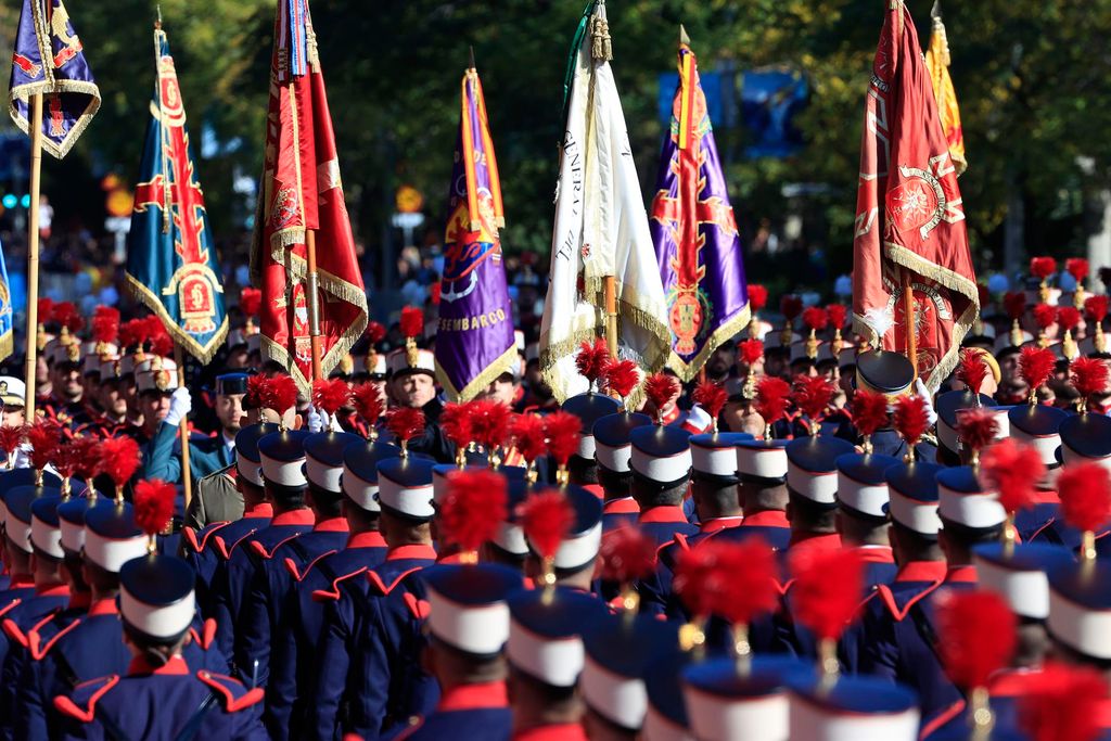 En imágenes: El desfile militar del 12 de Octubre recupera su esplendor tras la pandemia