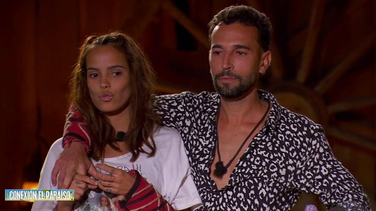 Gloria Camila y Omar Sánchez