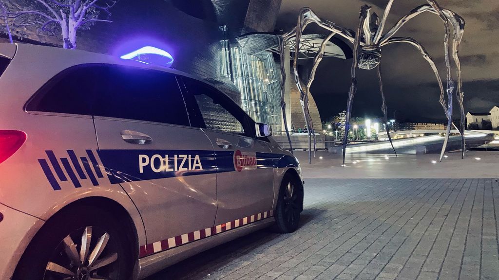 La Policía Local de Bilbao detiene a un hombre acusado de abusar de su hija menor