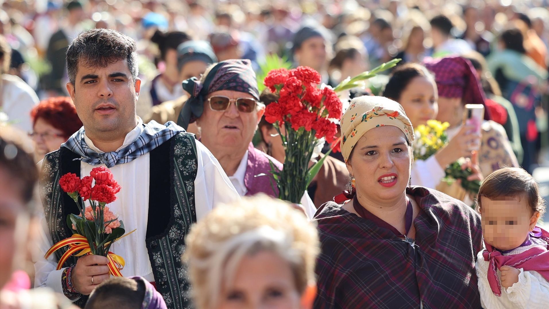 Zaragoza vive su día más grande y se espera récord de participación