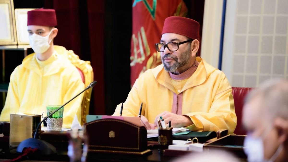 El rey de Marruecos, Mohamed VI, y el príncipe heredero, Mulay Hasán El rey de Marruecos, Mohamed VI, y el príncipe heredero, Mulay Hasán