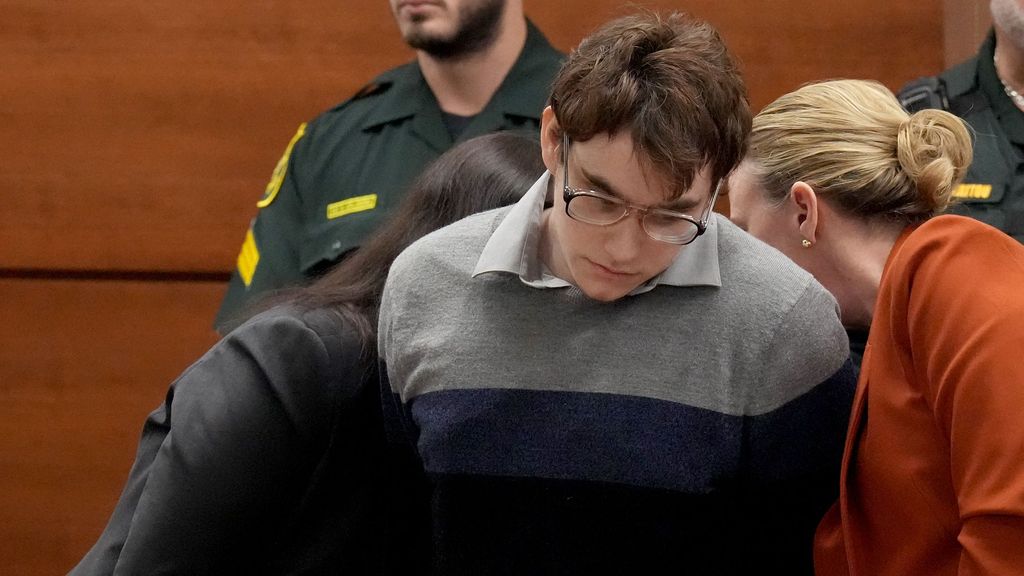 Nikolas Cruz, asesino confeso de 17 personas en un colegio de Florida, se libra de la pena de muerte
