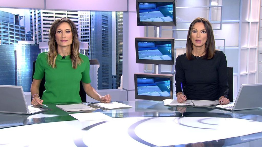 Con Leticia Iglesias y Laila Jiménez Informativos Telecinco 2022 Matinal 14/10/2022