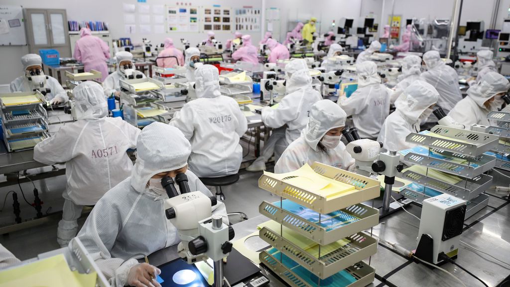 Fabricación de chips en Huanan (China)