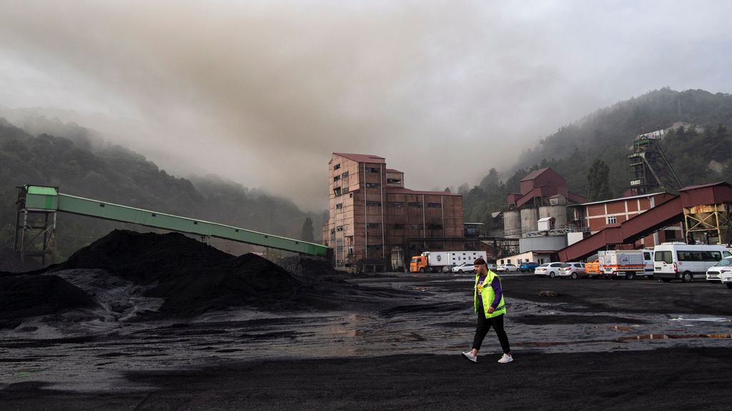 40 muertos y 20 heridos en la explosión de una mina de carbón en el norte de Turquía