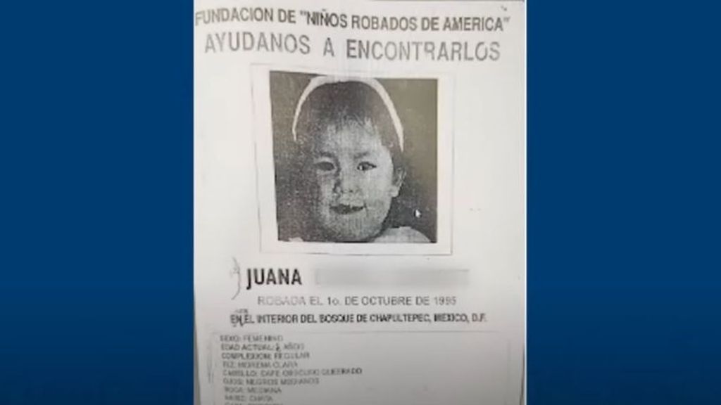 Cartel de desaparición de la pequeña Lorena