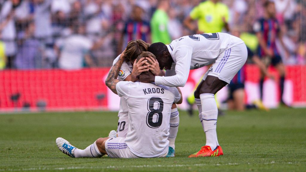 El Real Madrid se lleva El Clásico y agrava la crisis del Barcelona (2-0)