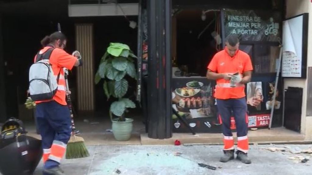 Una explosión en un restaurante japonés en Tarragona deja siete heridos: los bomberos trabajan en la zona