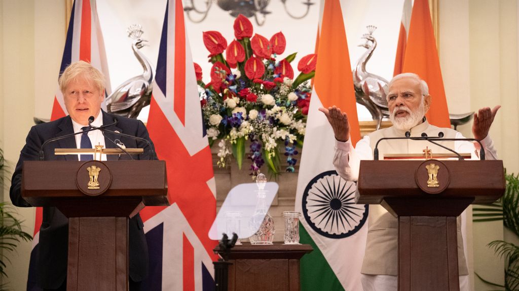 El líder indio Narendra Modi con el británico Johnson