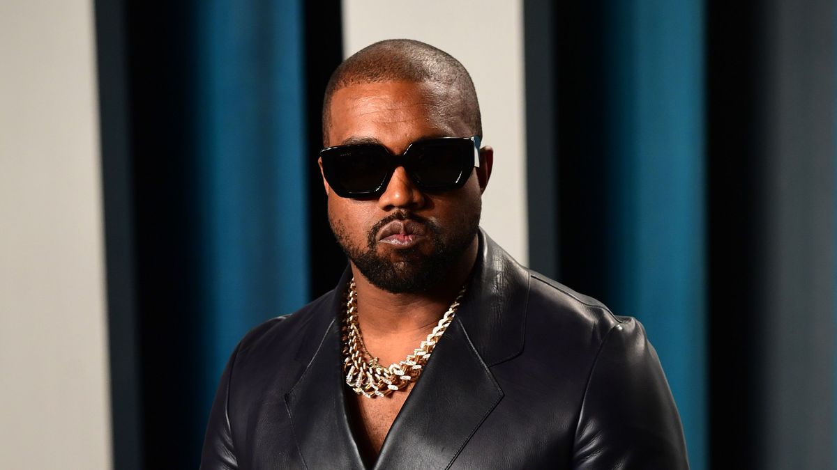 EuropaPress 2640970 09 february 2020 us angeles american rapper kanye west poses at the vanity EuropaPress 2640970 09 february 2020 us angeles american rapper kanye west poses at the vanity