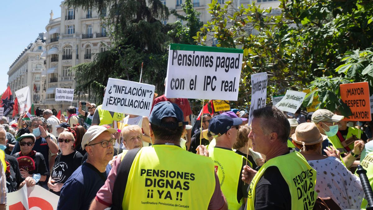 EuropaPress 4510656 varios pensionistas plataformas movimientos pensionistas nivel estatal EuropaPress 4510656 varios pensionistas plataformas movimientos pensionistas nivel estatal