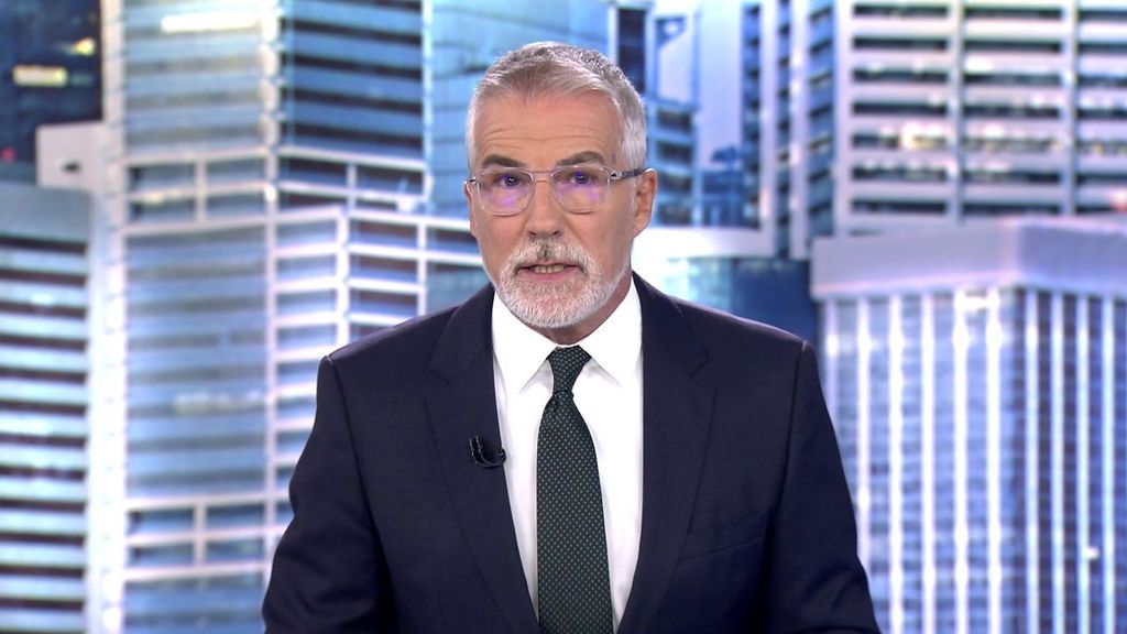 Con David Cantero e Isabel Jiménez Informativos Telecinco 2022 Mediodía 17/10/2022