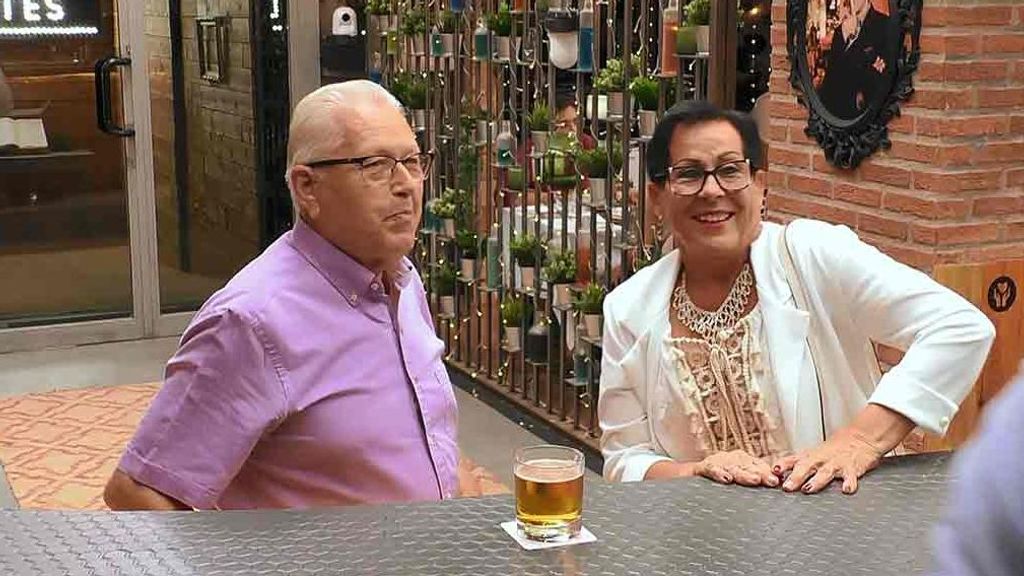 Juana y Francisco durante su cita en 'First Dates'