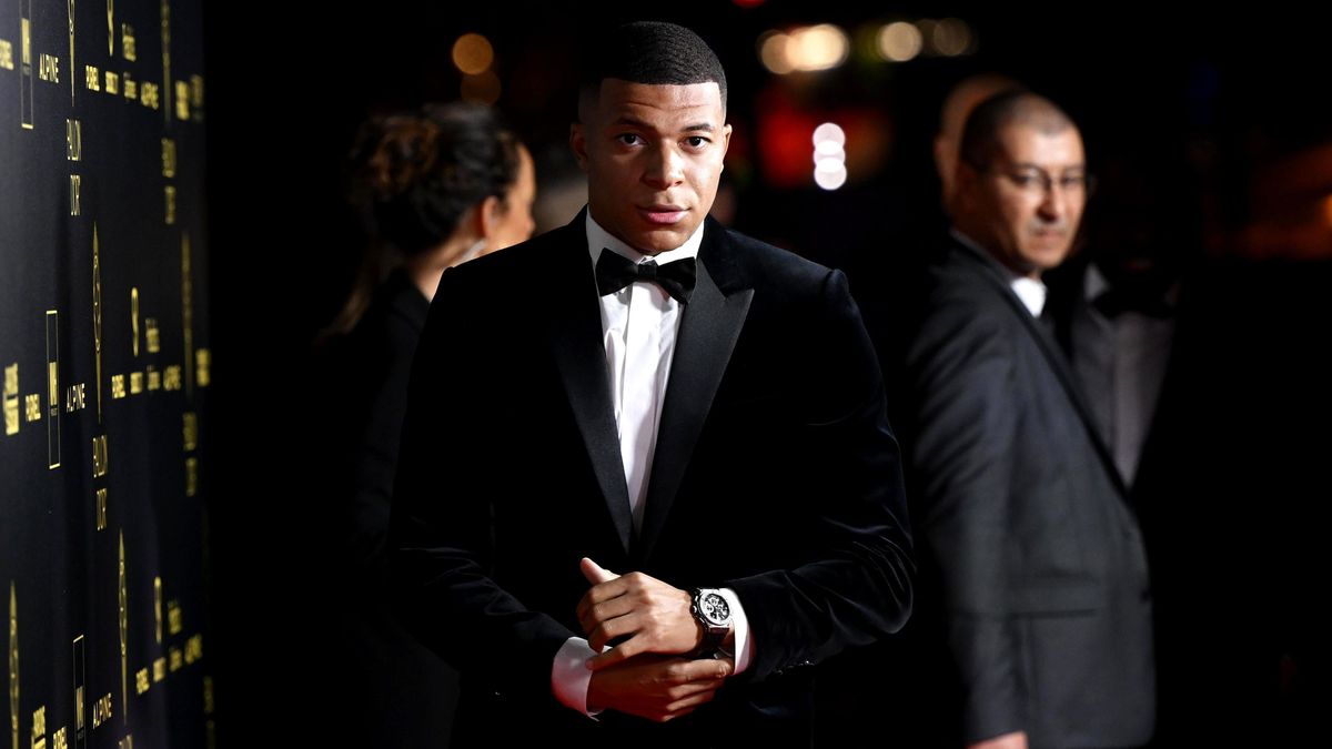 El PSG y Qatar obligaron a Mbappé a mentir: el francés sigue queriendo salir de París El PSG y Qatar obligaron a Mbappé a mentir: el francés sigue queriendo salir de París
