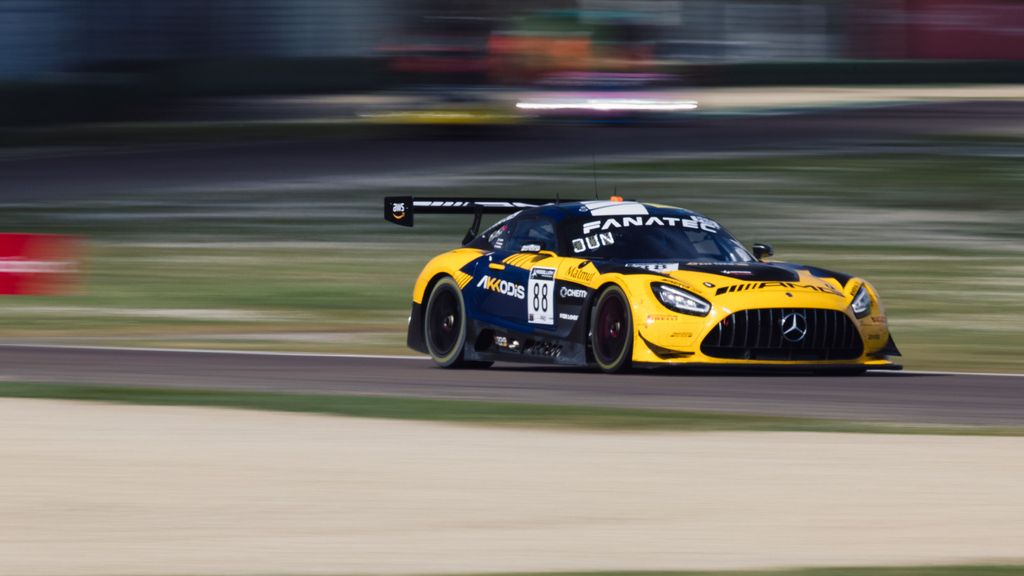 La principal diferencia entre el Simracing y la competición real es la adrenalina