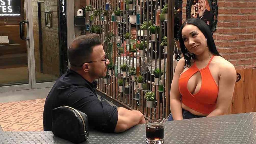 Raúl y Raysa durante su cita en 'First Dates'