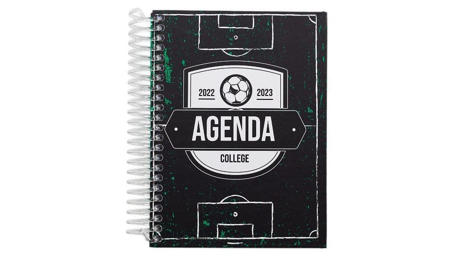 Agenda de fútbol tamaño A6 de College