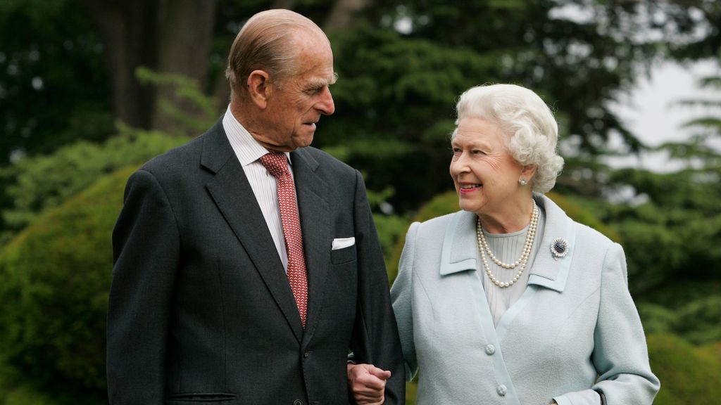 La reina Isabel II y el duque de Edimburgo. 