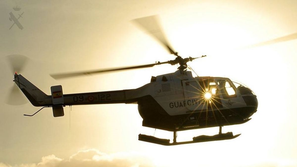 Helicóptero de la Guardia Civil Helicóptero de la Guardia Civil