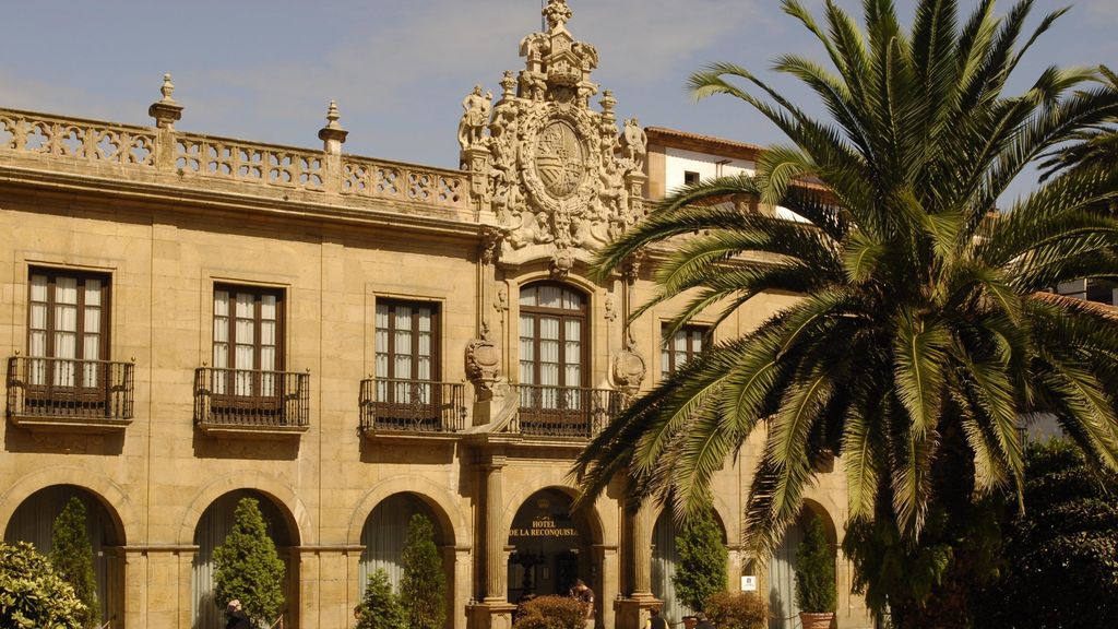 Hotel de la Reconquista, donde se alojan los galardonados de los Premios Princesa de Asturias