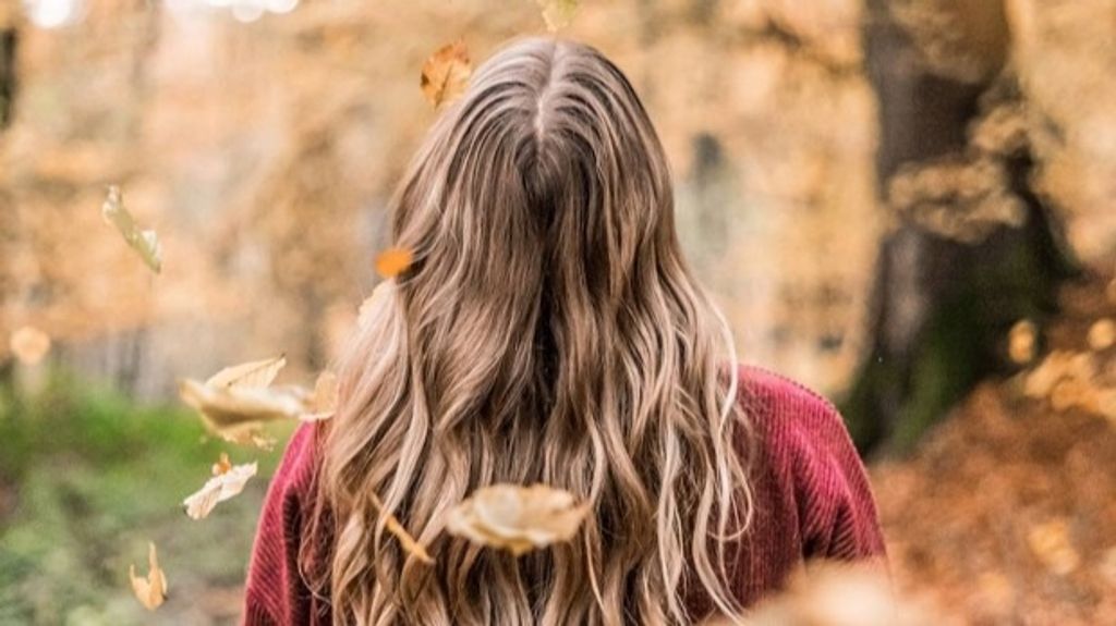 Por qué se produce la caída del pelo durante el otoño