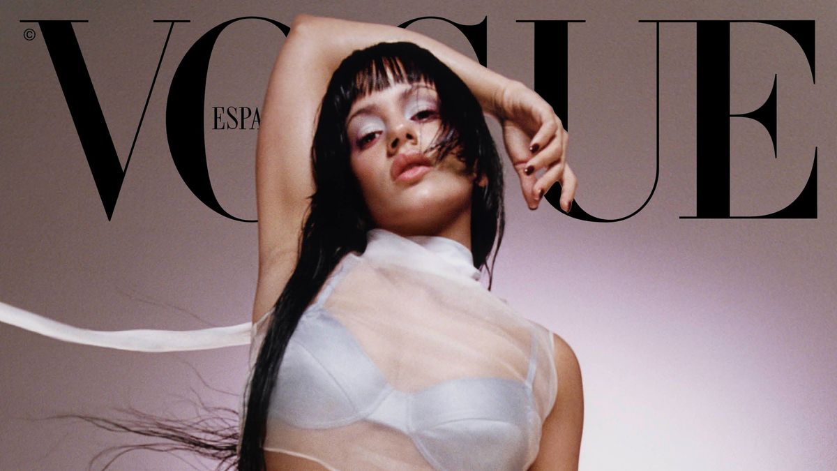Rosalía en la portada de Vogue España