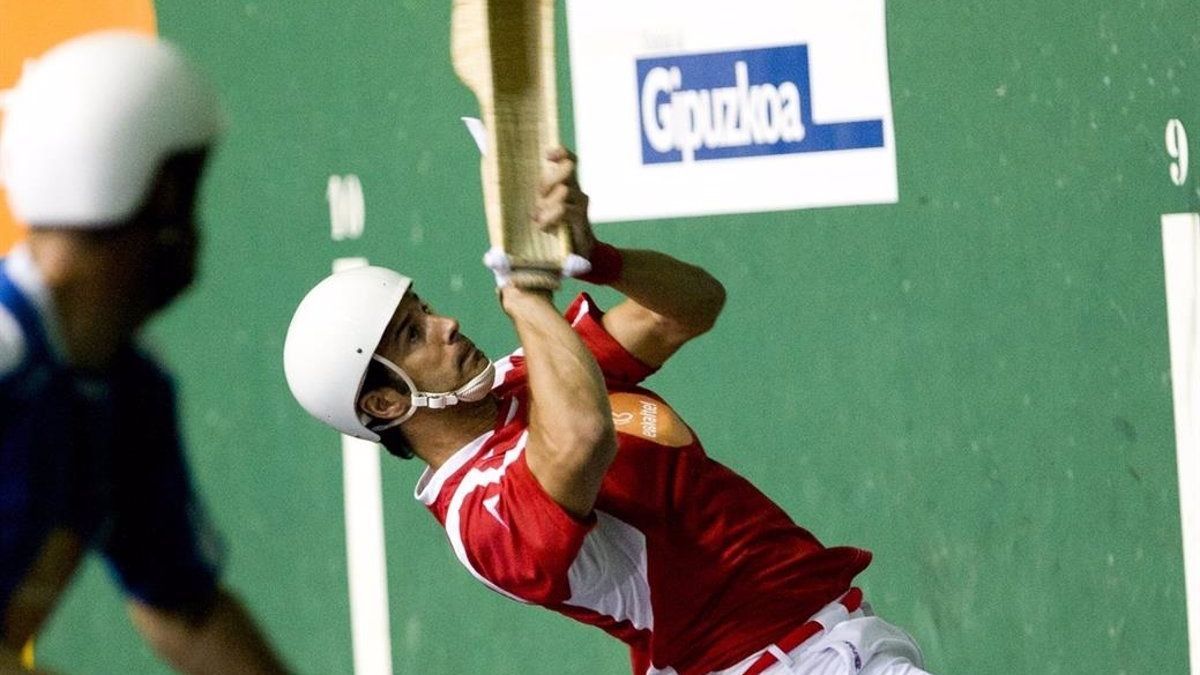El PNV anuncia acuerdo para que selecciones vascas de pelota y surf participen en competiciones internacionales El PNV anuncia acuerdo para que selecciones vascas de pelota y surf participen en competiciones internacionales