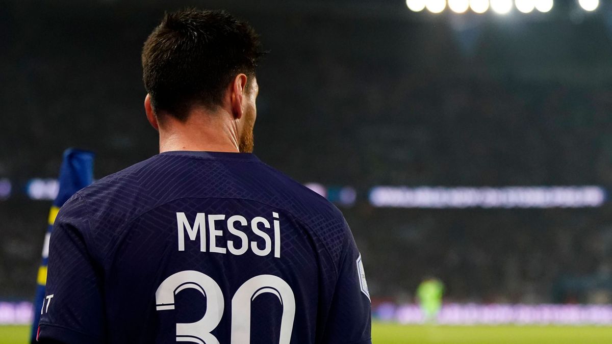 El PSG quiere cerrar la renovación de Messi: dos años de contrato y subida salarial