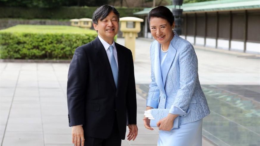 En enero de 1993 se casó con Masako Owada.
