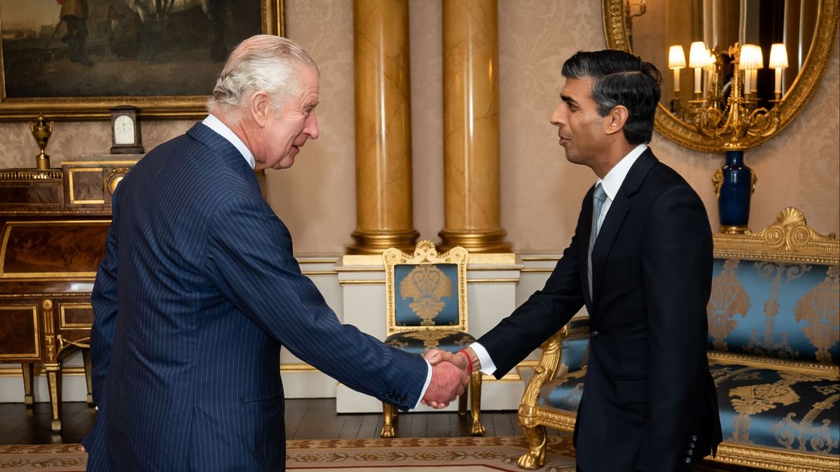 EuropaPress 4768868 25 october 2022 united kingdom london king charles iii receives newly EuropaPress 4768868 25 october 2022 united kingdom london king charles iii receives newly