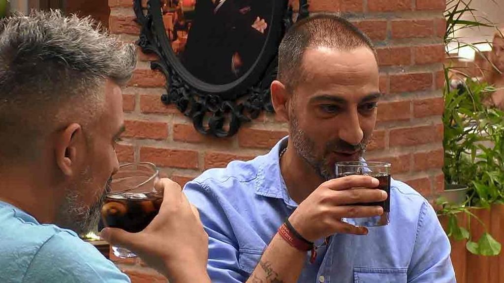 Rafa y Alejandro durante su cita en 'First Dates'