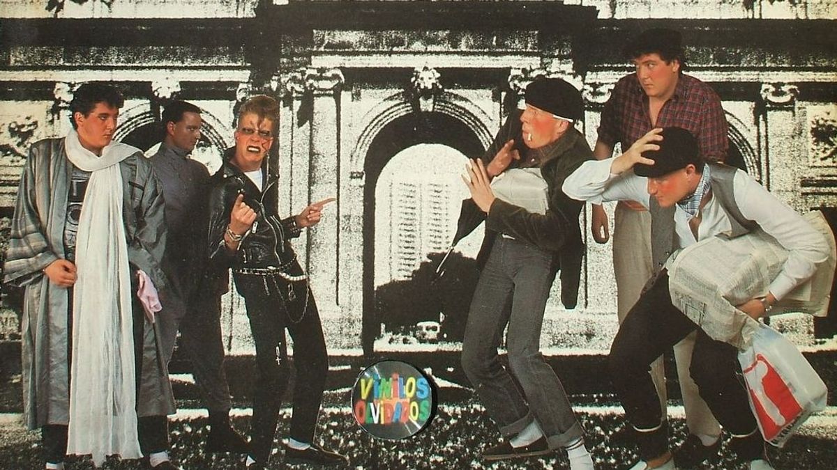 Séptimo sello y su canción del verano de 1985 'Todos los paletos fuera de Madrid'. Muere su cantante Regino Carreira